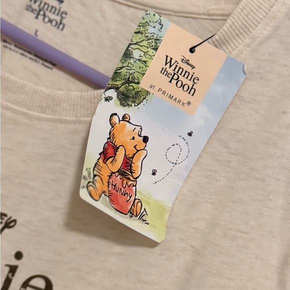 Disney Winnie the Pooh Beige TShirt - Picture 4 of 5